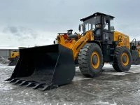 Фронтальный погрузчик Lonking CDM853H (светло-жёлтый)